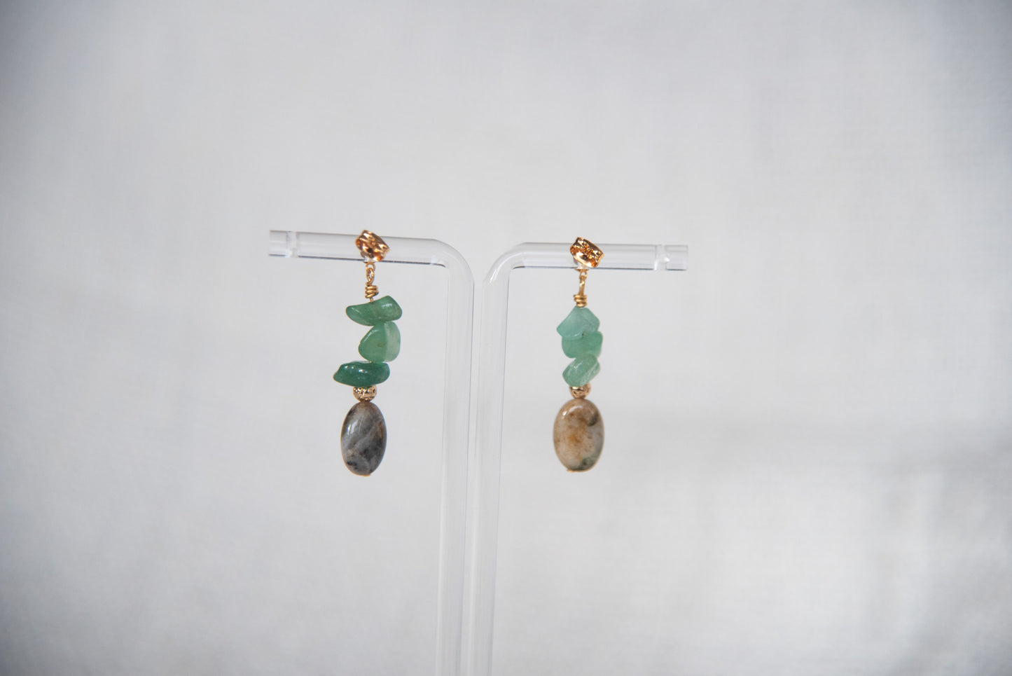 Women's Earrings - Aventurine and Natural Oval Stone